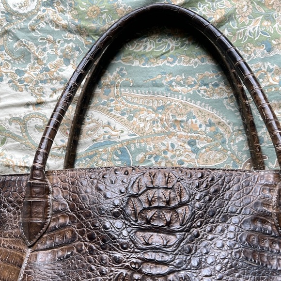 W.H.Petronela genuine crocodile skin purse - Picture 3 of 8